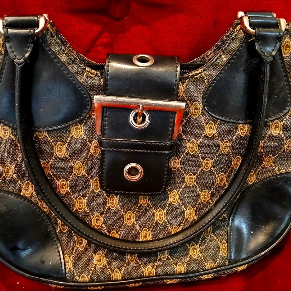 Authentic Vintage Guess bag